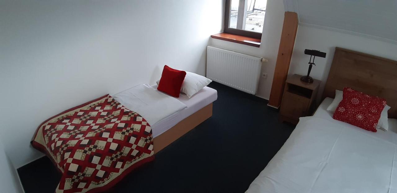 Vila Fenix B&B Ruzomberok Exteriér fotografie