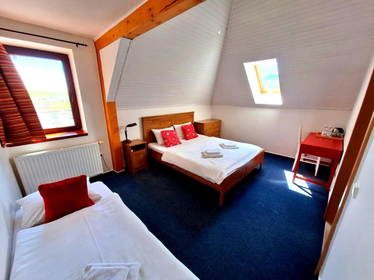 Vila Fenix B&B Ruzomberok Exteriér fotografie